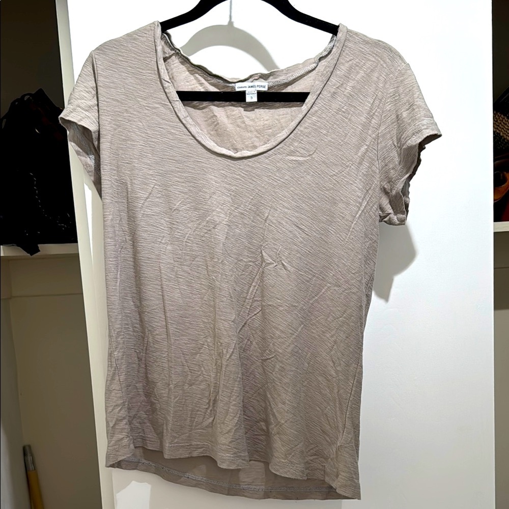 James Perse Women's Beige T-Shirt; size 3